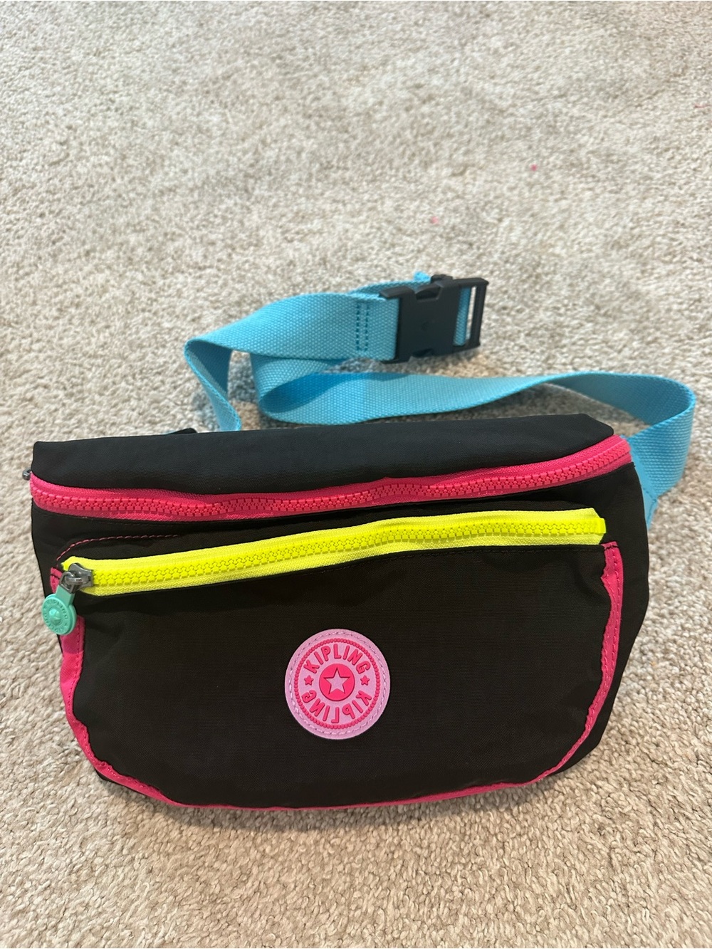 Kipling yasemina rainbow EUC